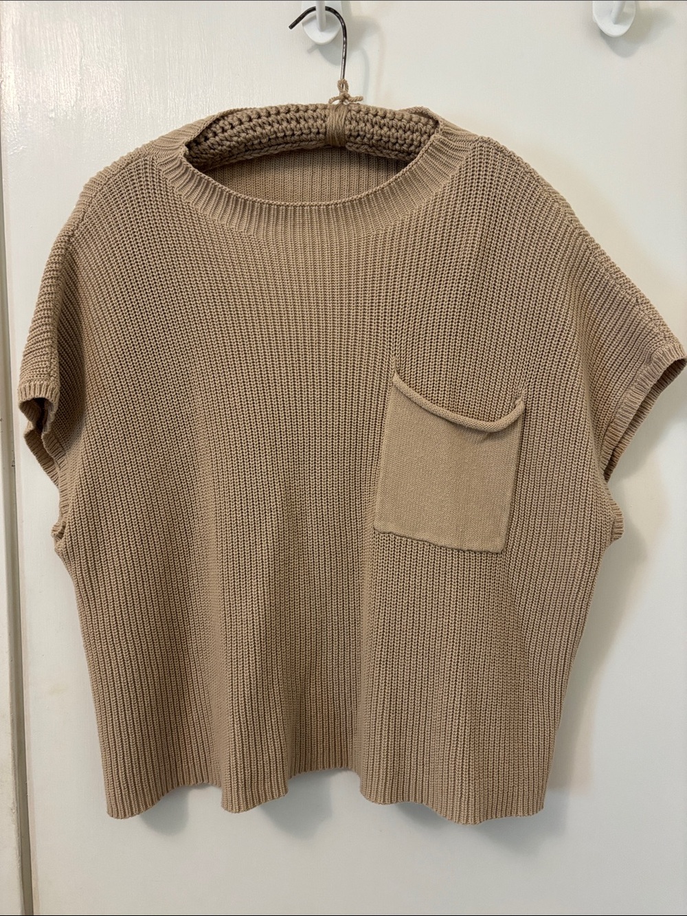 Casual Knit Front Pocket Sweater Top - Beige